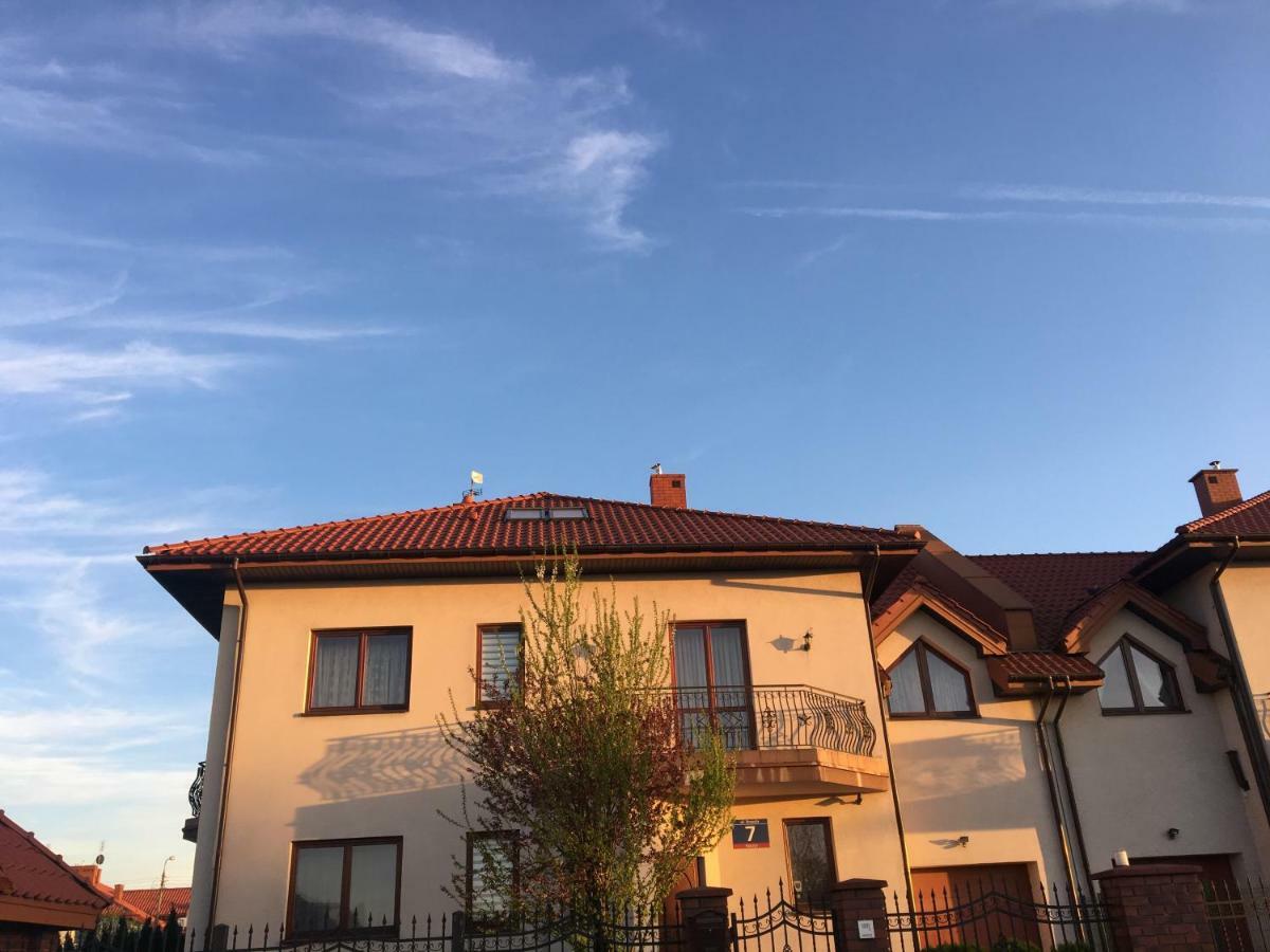 Np Sunshine Hostel Rybie Exteriör bild